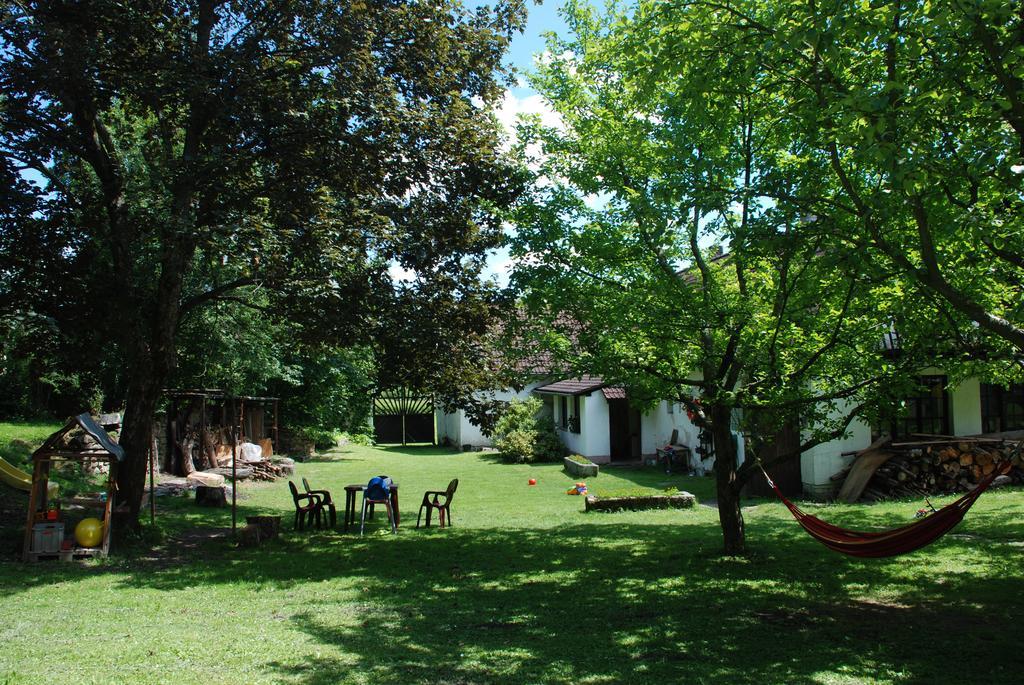 Apartamento Penzion Stáj Návary Exterior foto